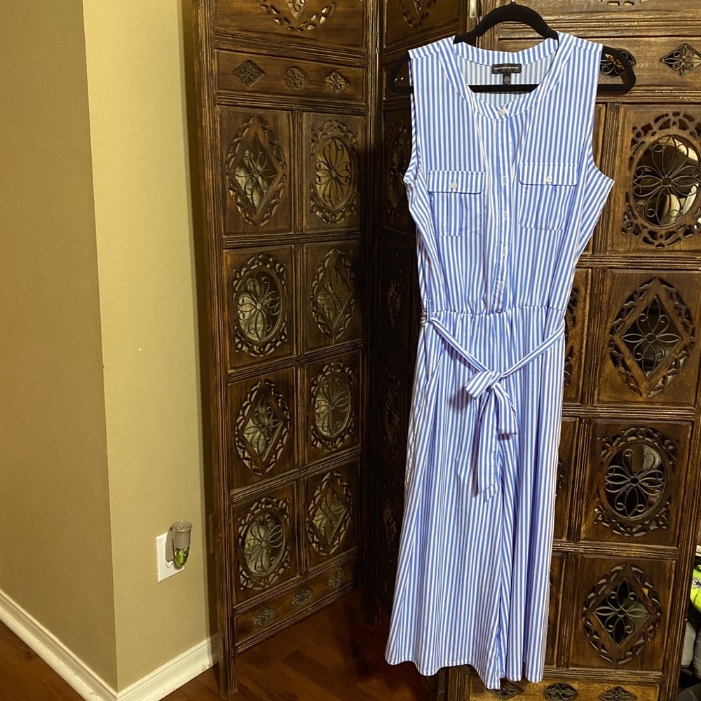 Sleeveless jumpsuit